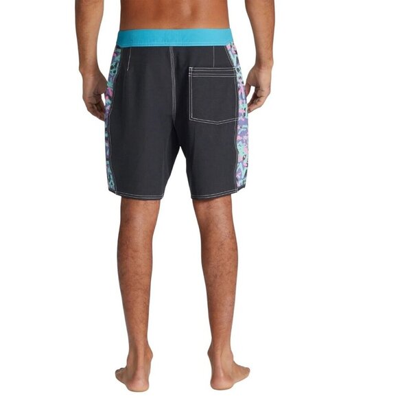 Quiksilver x Stranger Thing Men Size 40 Original Arch 1986 Board Shorts 18” NWT - Picture 6 of 12